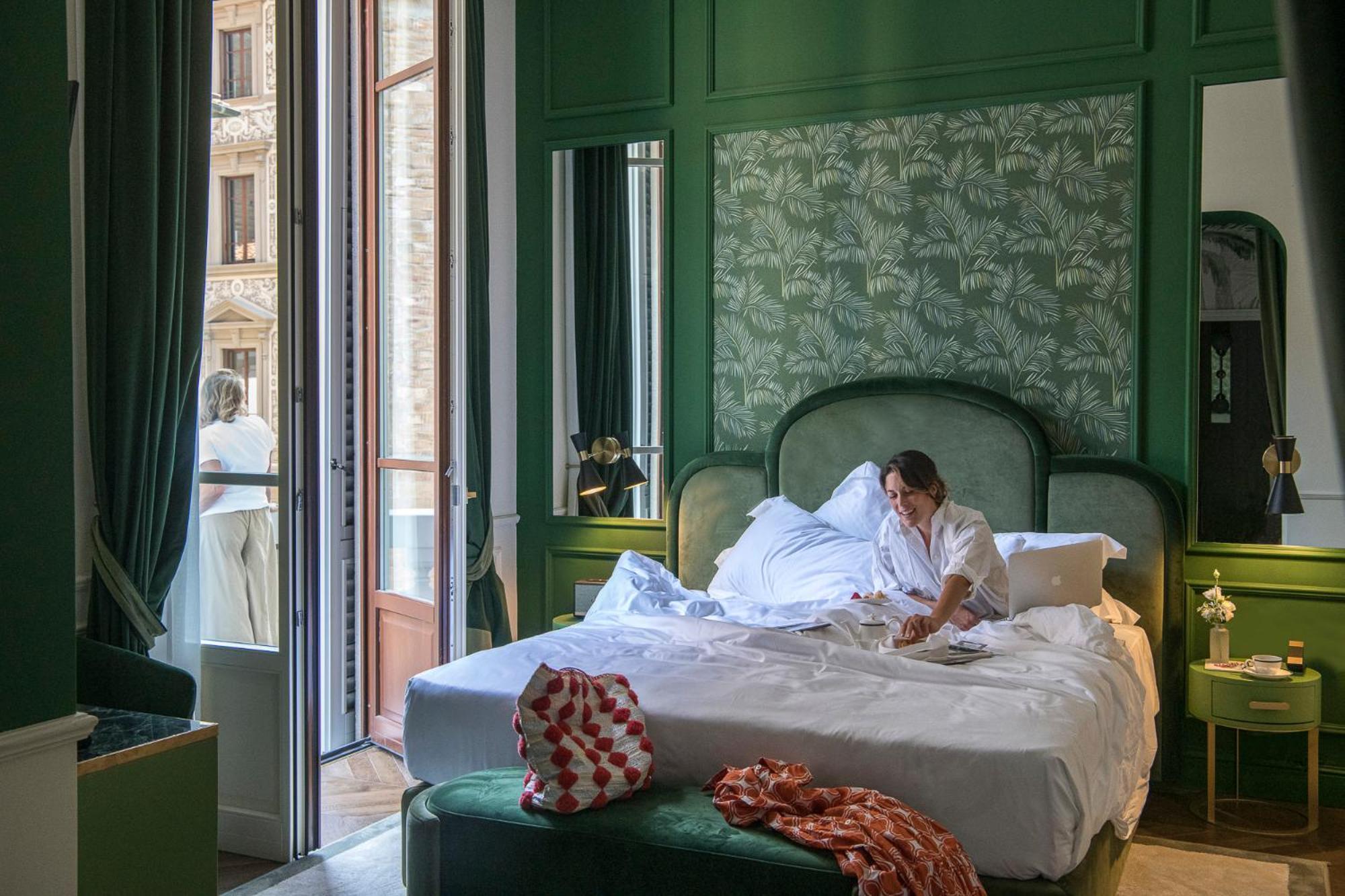 Hotel La Gemma Florence Exterior photo A guest room at the Hotel